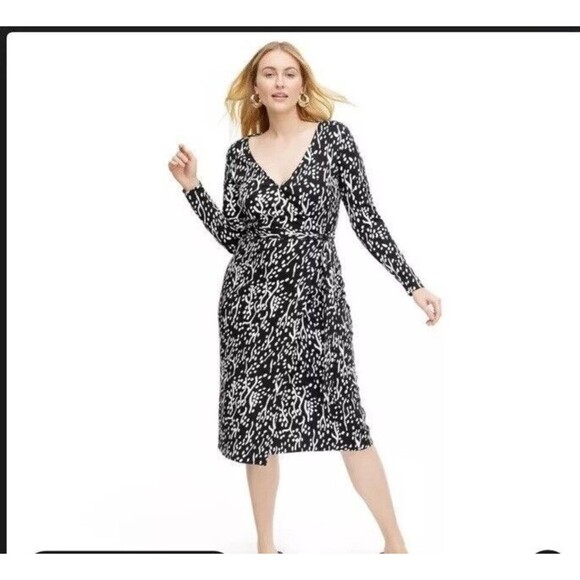 Diane Von Furstenberg DVF Target - Midi Sea Spots Black Wrap Dress Size Small - Picture 1 of 6